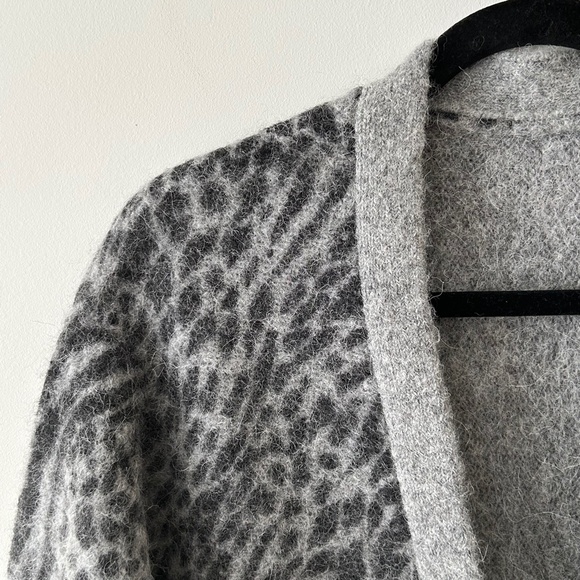 Rails Oslo Gray Animal Print Alpaca Wool Cardigan - Picture 4 of 16